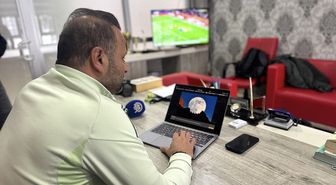 İmaj Altyapı Vanspor Teknik Direktörü Korkmaz, AA'nın 'Yılın Kareleri' oylamasına katıldı