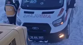 Kars'ta hasta kadın için ekipler seferber oldu