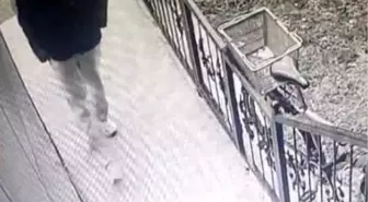 Kütahya'da gündüz vakti bisiklet hırsızlığı kamerada