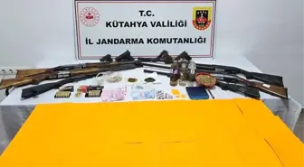 Kütahya'da uyuşturucu ve silah operasyonu: 14 şüpheli gözaltında