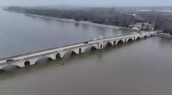Meriç ve Tunca nehirlerinde debi yağışlarla yükseldi