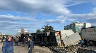 Samsun'da 4 aracın karıştığı kaza; 1 ölü, 3 yaralı