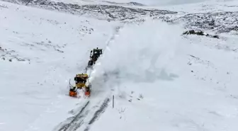 Van, Bitlis, Muş ve Hakkari'de 530 yerleşim yerine ulaşım sağlanamıyor