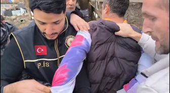 11 yıl 7 ay hapis cezasıyla aranan şüpheli Bakırköy'de yakalandı