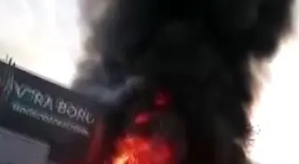 Adana'da plastik üretim tesisindeki yangın söndürüldü