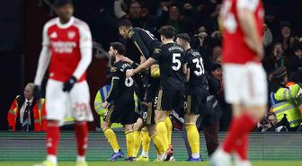 Manchester United, Arsenal'ı 3-2 mağlup etti