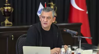 Özgür Özel, partisinin Cumhurbaşkanlığı Aday Ofisi toplantısına katıldı