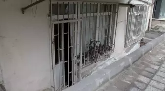 Şişli'de çöp konteynerinde bulunan Khokimova'nın öldürüldüğü Ümraniye'deki ev görüntülendi