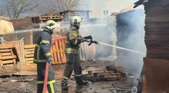 Sobadan çıkan yangını itfaiye söndürdü