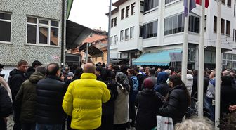 Babasını kurtarmak isterken ölen Efe, toprağa verildi