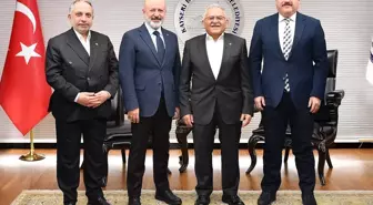 Büyükşehir Belediye Başkanı Büyükkılıç, ilçe başkanlarıyla toplantı yaptı