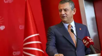 CHP Genel Başkanı Özel ile Saadet Partisi Genel Başkanı Arıkan bir araya geldi