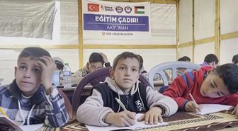 Eğitim-Bir-Sen'den Gazze'de eğitim çadırı