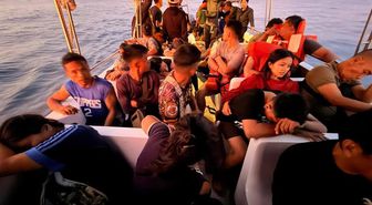 Filipinler'de feribot battı: 15 ölü