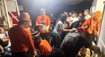 Filipinler'de feribot battı: 15 ölü, 43 kayıp