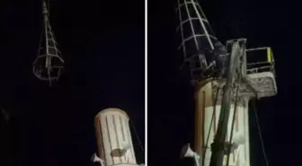 Şiddetli fırtına cami minaresine zarar verdi