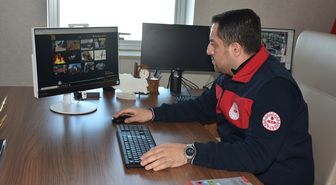 Şırnak 112 Acil Çağrı Merkezi Müdürü Tatar, AA'nın 'Yılın Kareleri' oylamasına katıldı