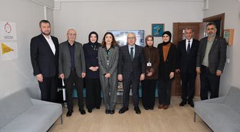 Sivas Valisi Şimşek, Yeşilay ve YEDAM'ı ziyaret etti