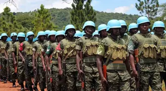 Uganda, Somali'deki barış gücü askerlerini 19 yılın ardından geri çekiyor