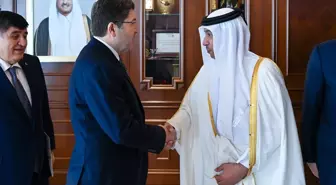 Adalet Bakanı Tunç, Katar'da yüksek yargı mensuplarıyla görüştü