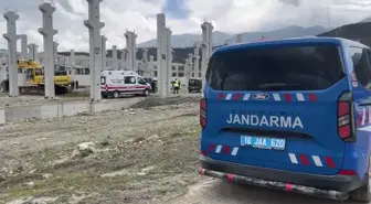 Bursa'da inşaat alanında beton dökümü sırasında göçük; 1 ölü