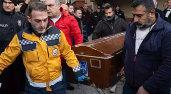 Eski eşini ağır yaralayıp kayınvalidesini öldüren kişi, intihar etti