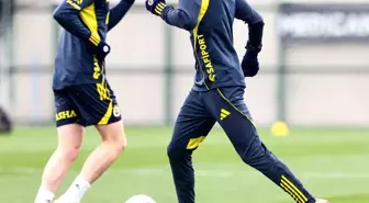 Fenerbahçe'de FCSB maçının hazırlıkları başladı