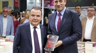 İddianamede dikkat çeken ifade: Muhittin Böcek, Ali Mahir Başarır'a hediye edeceğini söyleyip daire istedi