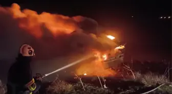 Mardin'de şarampole devrilen tırda çıkan yangın söndürüldü