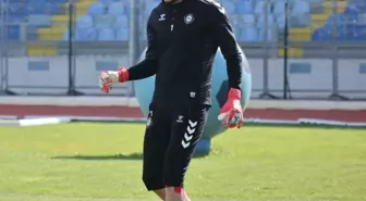 Altay'da kaleci Ozan gözden düştü