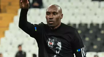Atiba Hutchinson, yıldız golcüyü Beşiktaş'a getirtiyor