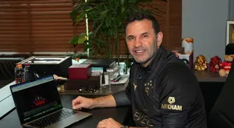 Galatasaray Teknik Direktörü Okan Buruk, AA'nın "Yılın Kareleri" oylamasına katıldı