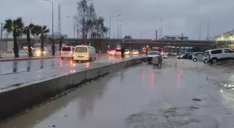 Mardin'de Sağanak Yağış Hayatı Olumsuz Etkiledi