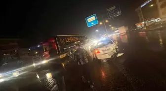 Konya'da tır otomobile çarptı: 2 yaralı