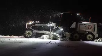 Muğla'da kar yağışı nedeniyle kapanan yollar ulaşıma açıldı