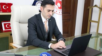 Polateli Kaymakamı Kaya, AA'nın 'Yılın Kareleri' oylamasına katıldı