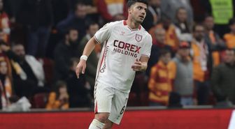 Samsunspor'un oyuncusu Eyüp Aydın trafik kazası geçirdi