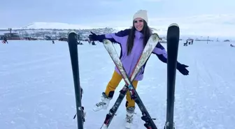 Van'daki kayak merkezi hafta içi de yoğun ilgi görüyor