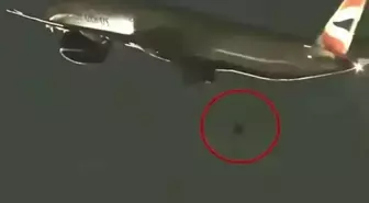 Kalkış yapan yolcu uçağının tekerleği düştü