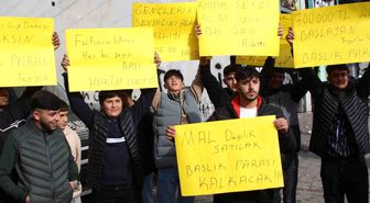 Adana'da gençlerden başlık parası eylemi