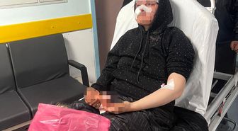 Boşanmak isteyen karısını adliye önünde öldüresiye darp eden koca tutuklandı
