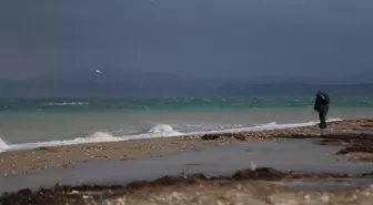 Çanakkale Boğazı fırtına nedeniyle transit gemi geçişlerine kapatıldı