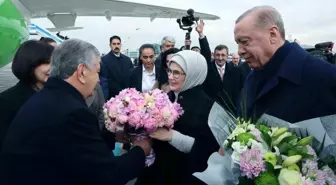 Erdoğan, Mirziyoyev'i Resmi Törenle Karşıladı