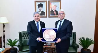 Eskişehir Valisi Yılmaz Dünya Gümrük Günü'nde heyeti kabul etti