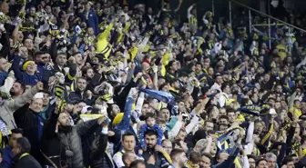 Fenerbahçe'ye yıldız isimden gece yarısı kötü haber
