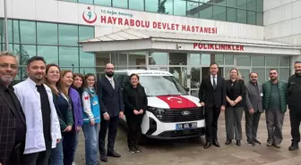 Hayırsever iş kadını Hayrabolu Devlet Hastanesine araç bağışladı