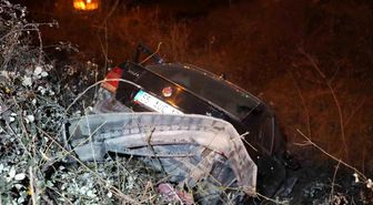 Samsun'da otomobil 3 metre yükseklikten yuvarlandı: Sürücü yara almadan kurtuldu