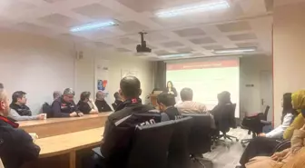 AFAD personeli kadına yönelik şiddetle mücadele konusunda bilgilendirildi