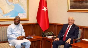 Bakan Güler, Gana'nın Ankara Büyükelçisi Nasiru-Deen'i kabul etti