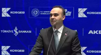 Bakan Kacır: 'Etrafı ateş çemberiyle sarılı zor bir coğrafyada yer alan Türkiye, istikrar ve güven adresi olarak fırtınalara göğüs geriyor'